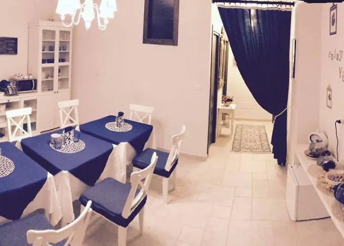 Les Fleurs 3* Бари